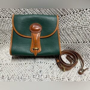 Vintage Dooney and Bourke Medium Essex Crossbody in Fir Green